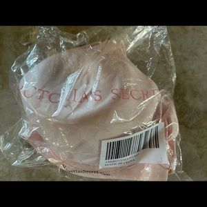 NWT Victoria’s Secret bra